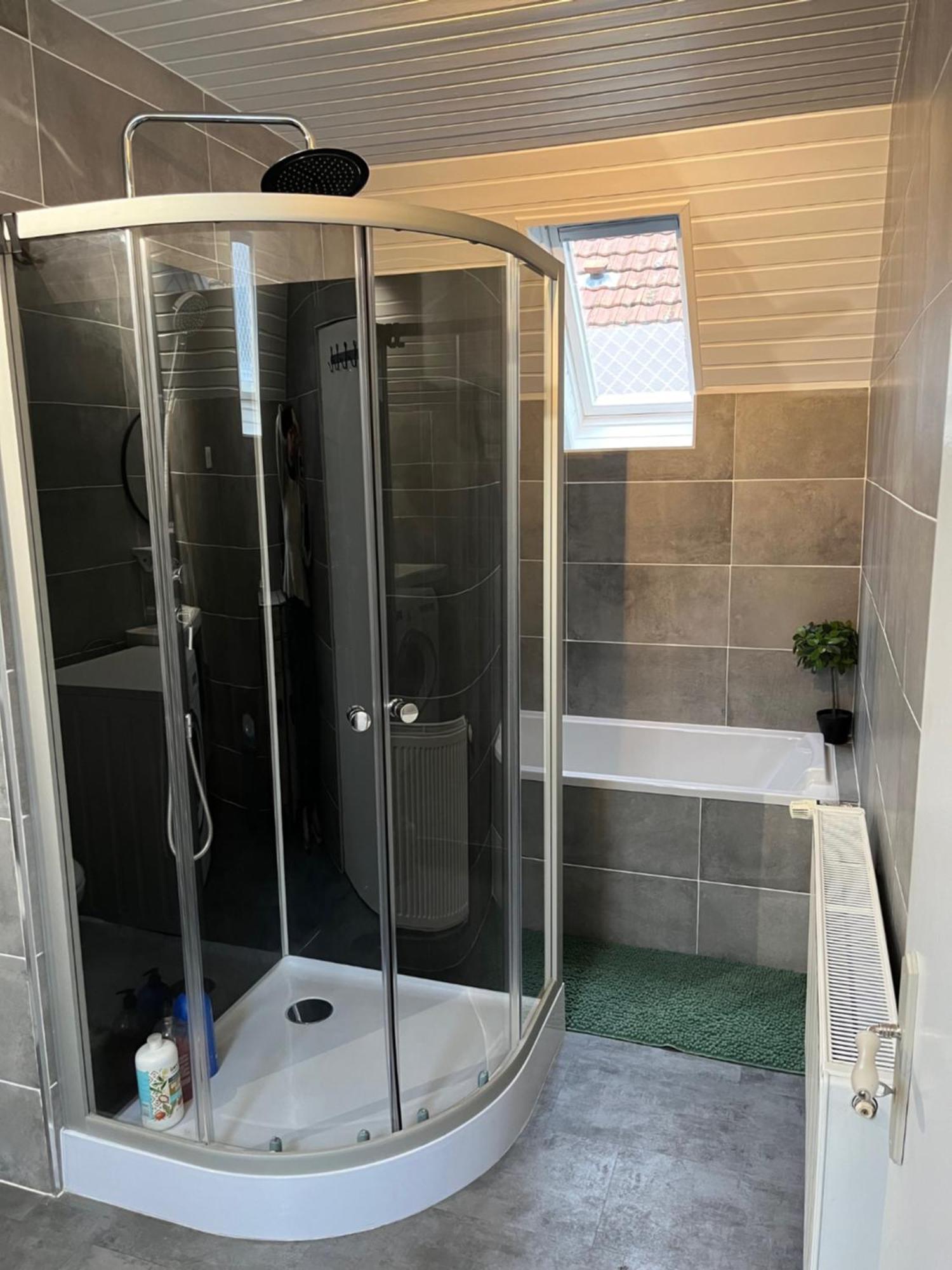 Etage Entier Prive, 45M2 Chez Regine Villa Schiltigheim Exteriör bild